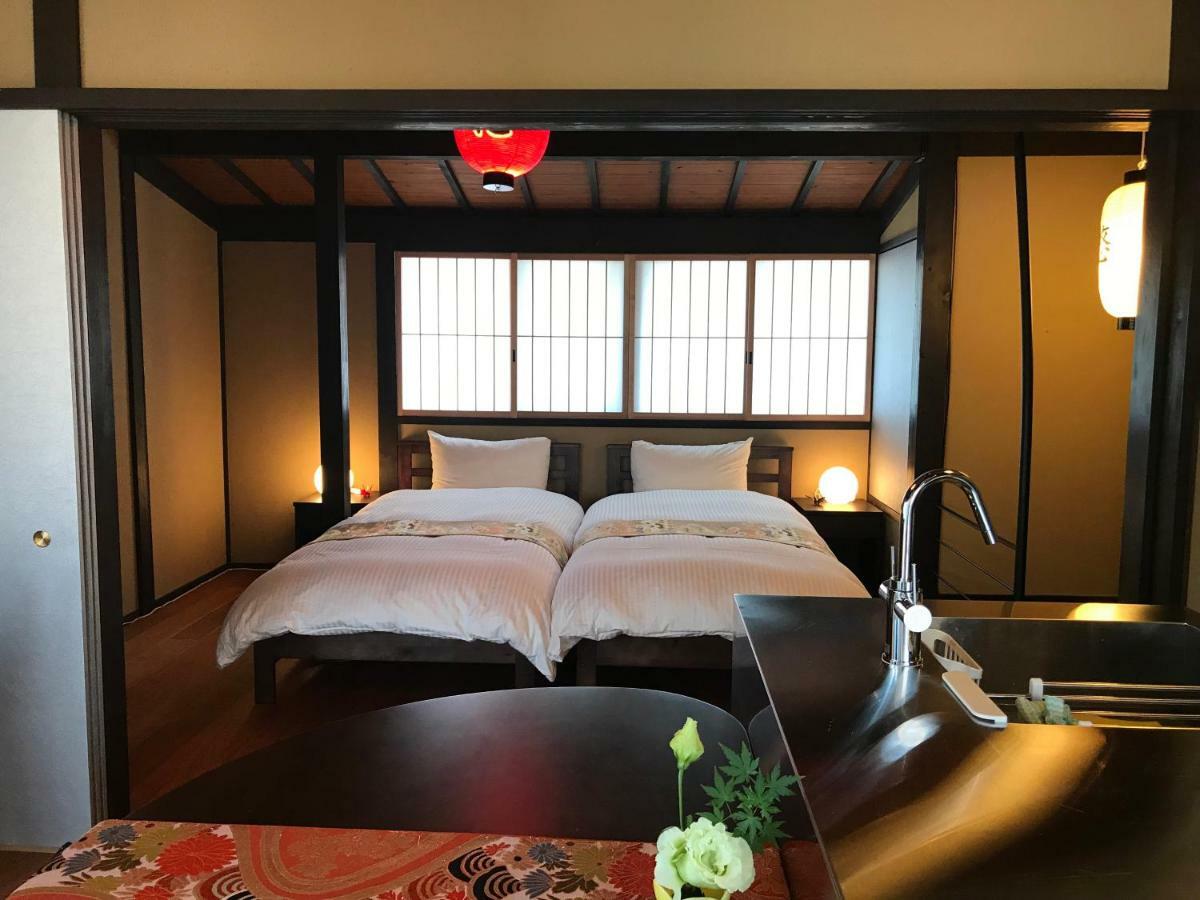 京町屋の宿悠路里 Kyo-Machiya Yululy Киото Экстерьер фото
